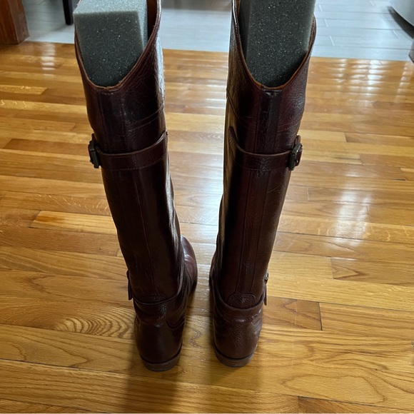 The Frye Company boots - Picture 4 of 7